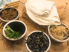 -丁里羊肉小镇(天鹅湖总店)