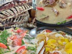 -钰洁腊排骨火锅