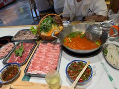 -王奋斗贵州酸汤牛肉火锅
