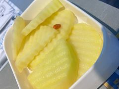 -生活如沸·顺德水牛奶火锅(人民广场店)