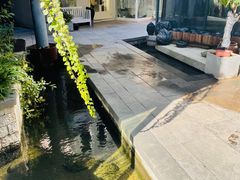 -泉乐坊步行街(烟酒特产平价超市店)