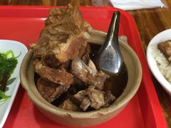 -万和春排骨砂锅米饭(湖北路店)