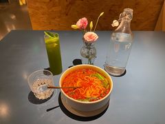 腾冲小锅米线-一坐一忘云南菜(嘉里中心店)