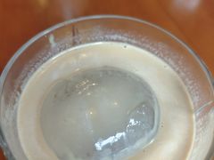 -Be Lived Cafe比例咖啡(摩天轮店)
