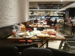 大堂-必胜客(永旺店)