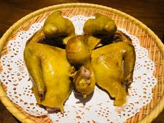 脆皮乳鸽-燕郊烧鸽子(广安路店)