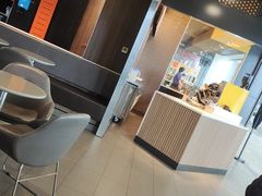 -麦当劳(深圳北站高铁店)