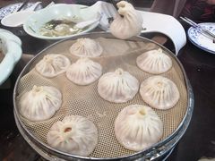 传统灌汤包子-邢家锅贴老店·非遗·开封菜(金明广场店)