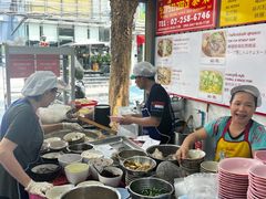 -榮泰米粉湯(Left Shop)