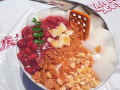 椰汁冰汤圆-大芊金重庆串串火锅(南京路店)