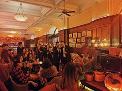 -LONG BAR 廊吧(外滩华尔道夫酒店)