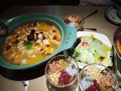 -望蓉城·古法酸菜鱼·川小馆(金桥国际店)