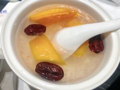 木瓜鲜奶炖燕窝-红鼎豆捞·非遗鲍皇汤火锅(宝丰路店)