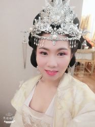 -盘子女人坊古装写真摄影(厦门总店)