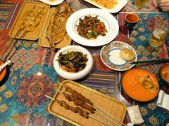 -乡村馕坑肉·烧烤·新疆菜·本地人更爱吃(阿勒泰首店)