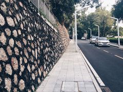 -彳亍咖啡·这里(水湾路店)