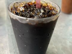 黑咖啡-多春茶室