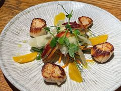 seared&nbsp;scallops-Lambs