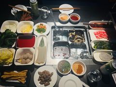 -海底捞火锅智慧餐厅(中骏世界城店)