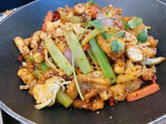 干锅牛蛙-靓蛙馆