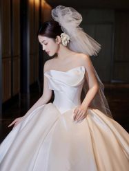 -B.Bridge Couture婚纱礼服(福田店)