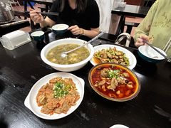 -曾氏肥肠馆(凯瑞雅居店)
