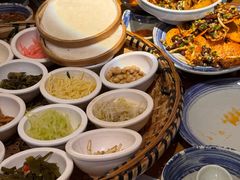 -包整·丝娃娃(一览甲秀楼风景店)