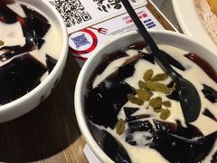 -龙巢盱眙龙虾·牛蛙·烧烤宵夜(八卦岭店)