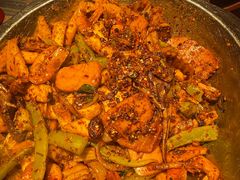 -嘎嘎鸭下巴·爆辣干锅(明教寺店)