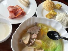 -深圳君逸国际酒店(龙岗横岗塘坑地铁站店)