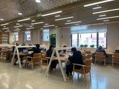 -浦东新区花木街道图书馆