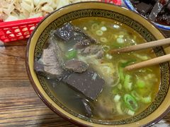 招牌牛肉汤-兄弟俩老李家牛肉汤(总店)