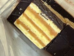 -上海哈尔滨食品厂(长宁龙之梦购物公园店)