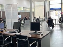 -杭州中升之星奔驰4S店(滨江店)