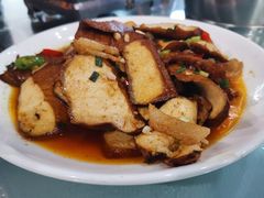 -老唐三下锅 ·张家界地标美食(溪布街店)
