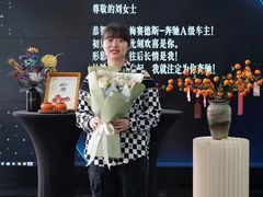 -泰州之星奔驰4S店(海陵店)