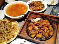 -鑫小城故事·砂锅·排骨藕汤(兴业路店)