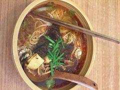 石榴姐火锅米线(总店)-石榴姐•山城小馆(创始店)