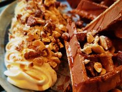 香蕉脆果仁华夫饼-西关84·History·Art·Cafe