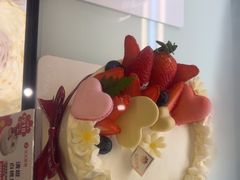 -花花卷卷·鲜食蛋糕(泉屋店)