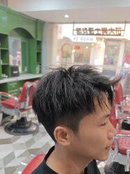 -可大男士理发馆