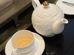 -行者书屋大堂吧 ·下午茶(南京圣和府邸酒店)