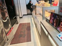 -读酥世家(松江新城地铁站店)