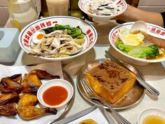 -潮庭港式茶餐厅·熊仔奶茶(同济广场店)