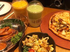 榴莲鳗鱼双拼-乐凯撒披萨(东方新世界店)