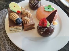 -前海华侨城JW万豪酒店·都会尚膳自助餐厅·牛排海鲜酒水畅飨