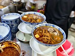 -叶新小吃店(来凤小区总店)