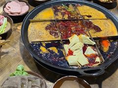 -正南齊北重庆老火锅(光华村直营店)