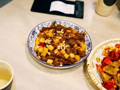 松子牛肉炒年糕-兔爸私家小厨(新北万达店)