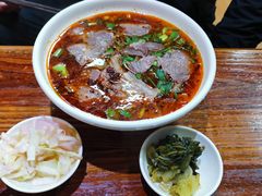 -遵义虾子张六羊肉粉(普陀路店)